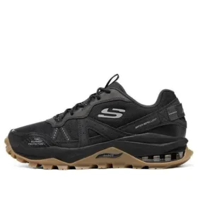 Arch Fit Trail Air “Black”