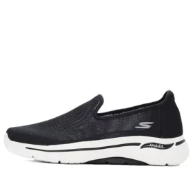 Go Walk 5 Casual One Pedal Slip-on Black