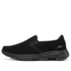 Go Walk 5 Slip On “Black”