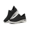 Go Walk Arch Fit “Black White”