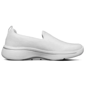Go Walk Arch Fit Slip on “White”