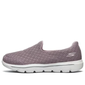Go Walk Evolution Ultra “Rosso chiaro/Bianco”