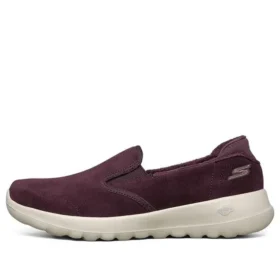 Go Walk Joy Loafers Rosso