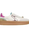 Hotshot HI – Ribelle raffinata Hotshot HI – Ribelle raffinata