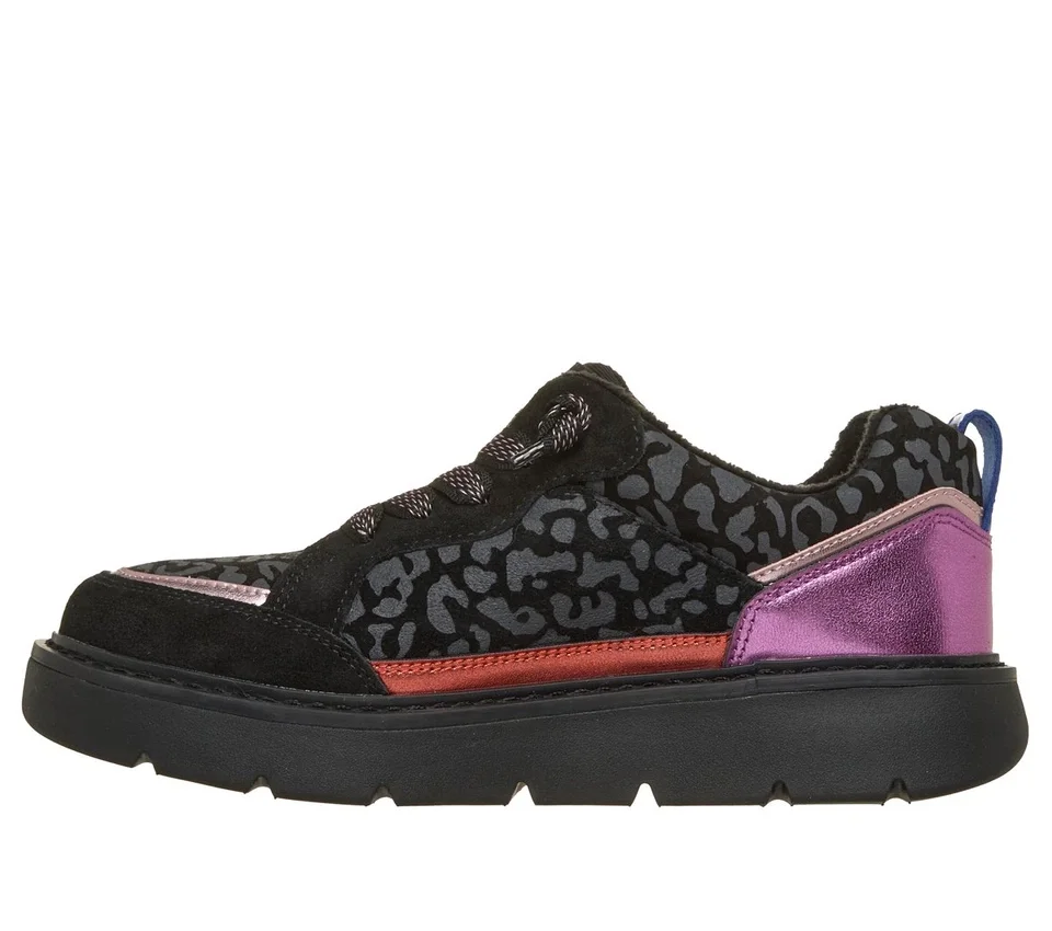 Keepsakes Cozy – Street Hiker Exotic Keepsakes Cozy – Street Hiker Exotic
