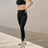 Leggings da allenamento con logo stampato “Nero”
