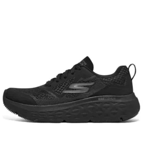 Max Cushioning Delta “Triple Black”