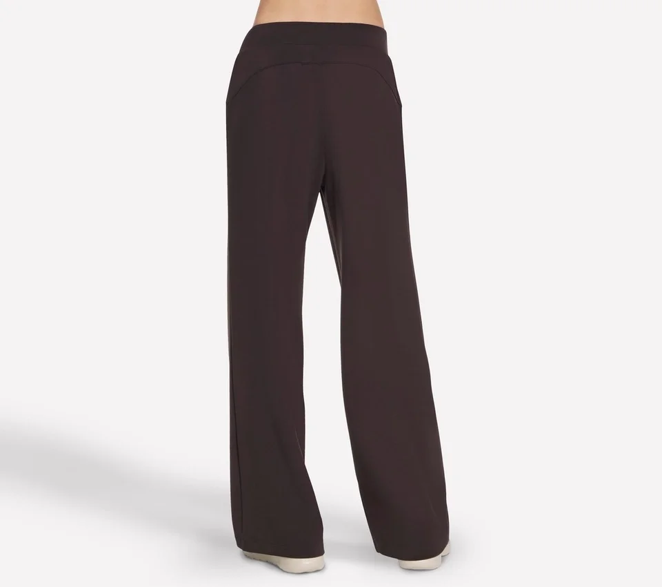 Pantaloni comodi e lussuosi Pantaloni comodi e lussuosi