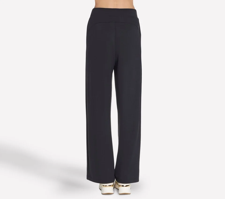 Pantaloni comodi e lussuosi Pantaloni comodi e lussuosi