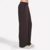 Pantaloni comodi e lussuosi Pantaloni comodi e lussuosi