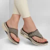 Sandalo Go Walk Arch Fit 2.0 – Resort Day Sandalo Go Walk Arch Fit 2.0 – Resort Day