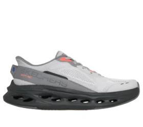 Skechers Slip-ins: Max Cushioning Glide-Step – Pubblicità