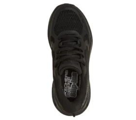 Skechers Slip-ins: Max Cushioning Glide-Step – Pubblicità