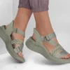 Skechers Slip-ins: Sandali Max Cushioning Elite 2.0 – Emery Skechers Slip-ins: Sandali Max Cushioning Elite 2.0 – Emery