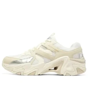 Stamina V3 “Off-White”