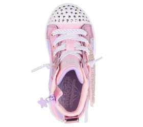 Twinkle Toes: Twi-Lites 2.0 – Ali da sogno